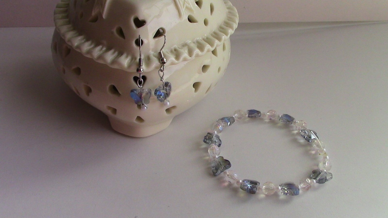 Handmade Spring Butterfly Dangle Earrings - Image 3